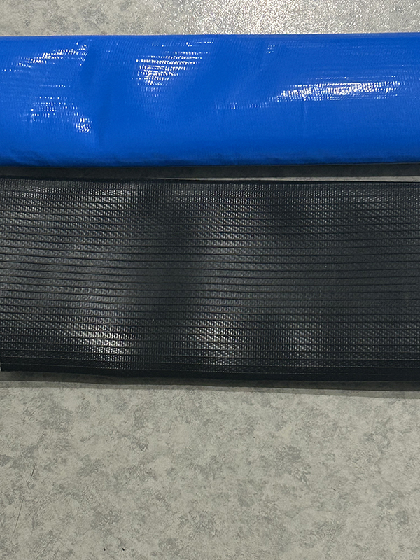 rubber-layflat-hose-vs-pvc-layflat-hose-which-is-best-for-high-volume-water-discharge.jpg