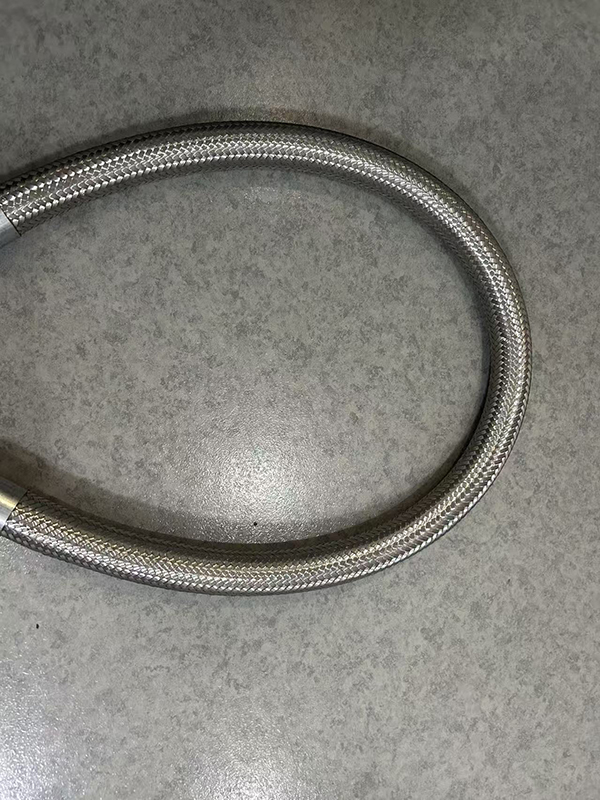 comprehensive-guide-how-to-install-industrial-rubber-hoses-for-maximum-lifespan-1.jpg comprehensive-guide-how-to-install-industrial-rubber-hoses-for-maximum-lifespan-1.jpg